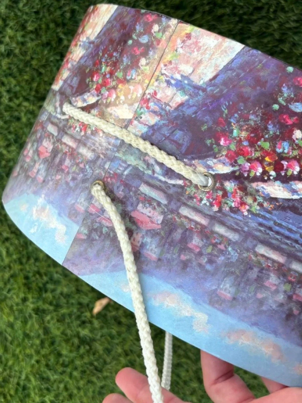 Round Floral Scenic Hat Box